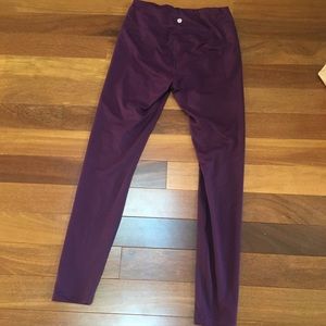 @sanjana_pytal Eggplant color leggings size M used